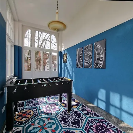 Charysma - Jugendstil Trifft Moderne, Schlafzimmer Mit Smart-Tv, Tischfussball, Darts, Parkplatz Hamelin Exterior foto
