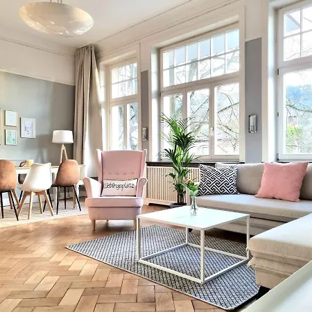 Charysma - Jugendstil Trifft Moderne, Schlafzimmer Mit Smart-Tv, Tischfussball, Darts, Parkplatz Hamelin Exterior foto