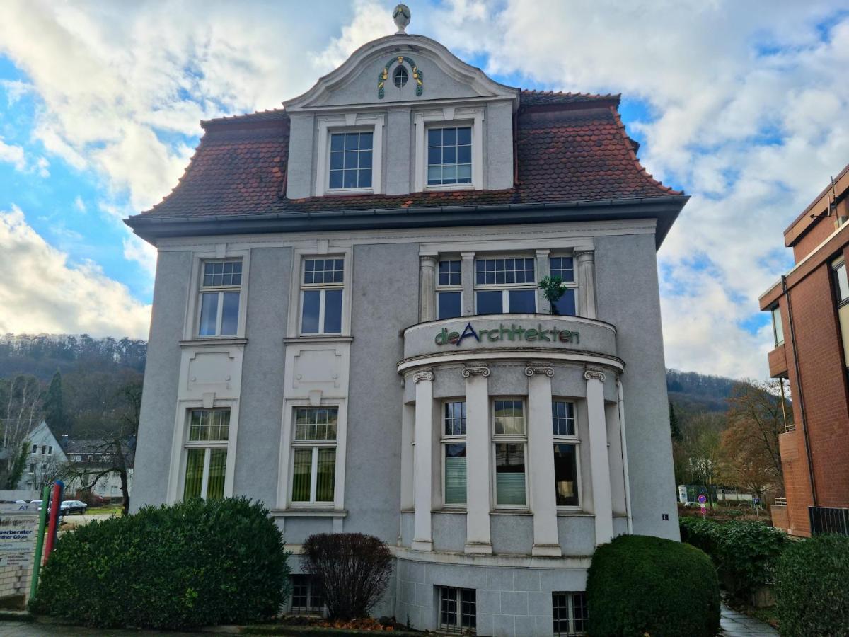 Apartment Charysma - Jugendstil Trifft Moderne, Schlafzimmer Mit Smart-tv, Tischfussball, Darts, Parkplatz Hamelin