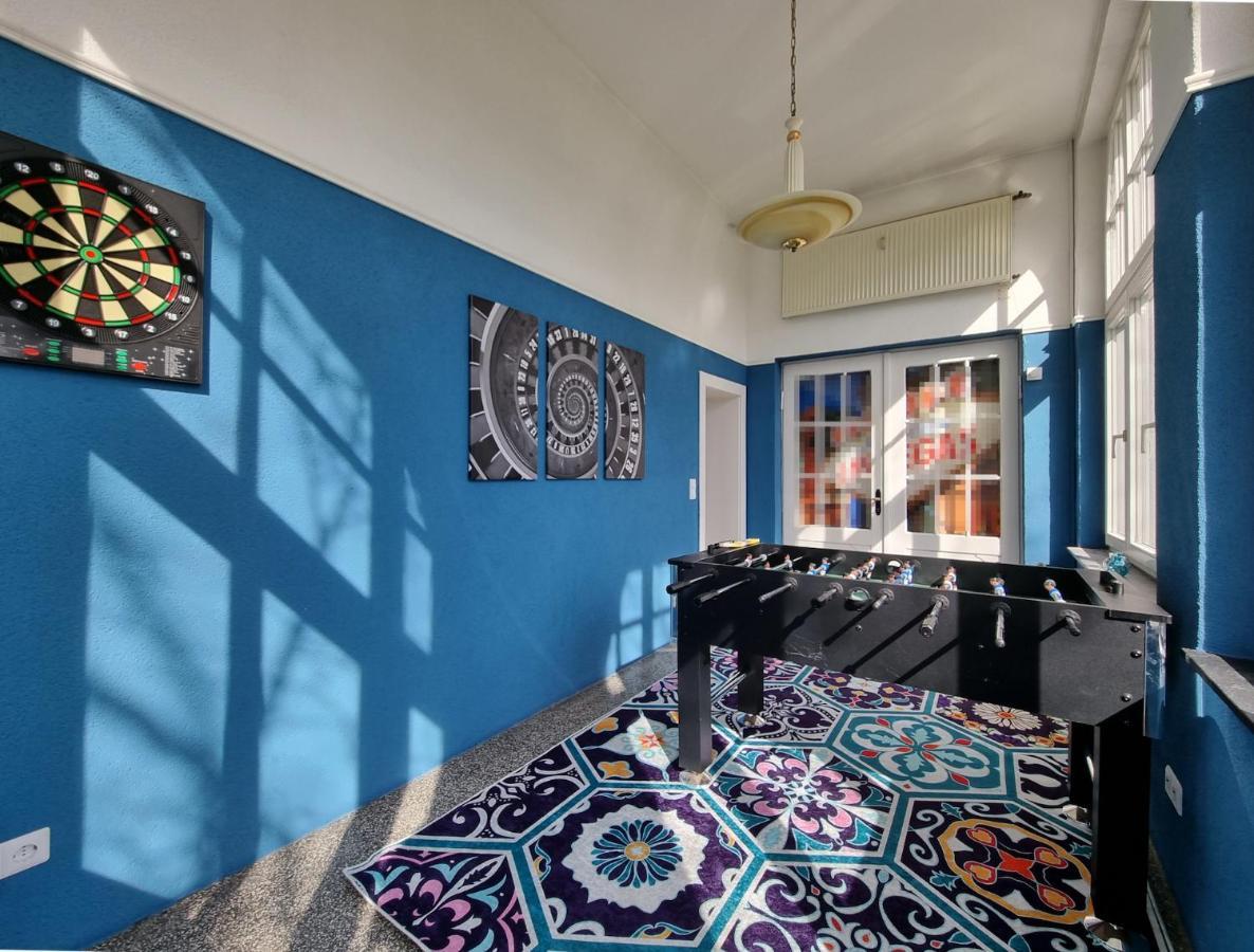 Charysma - Jugendstil Trifft Moderne, Schlafzimmer Mit Smart-tv, Tischfussball, Darts, Parkplatz Apartment *
