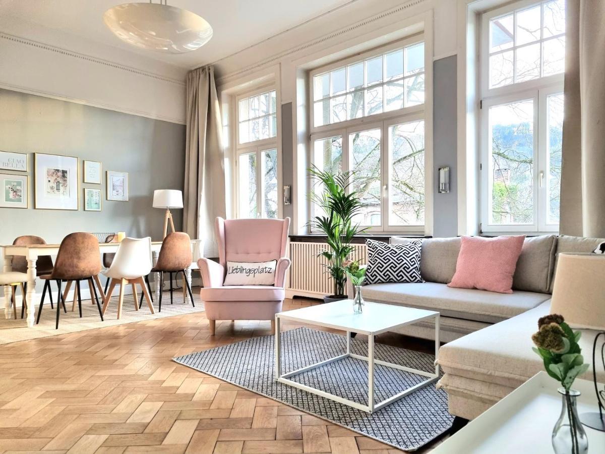 Charysma - Jugendstil Trifft Moderne, Schlafzimmer Mit Smart-tv, Tischfussball, Darts, Parkplatz *